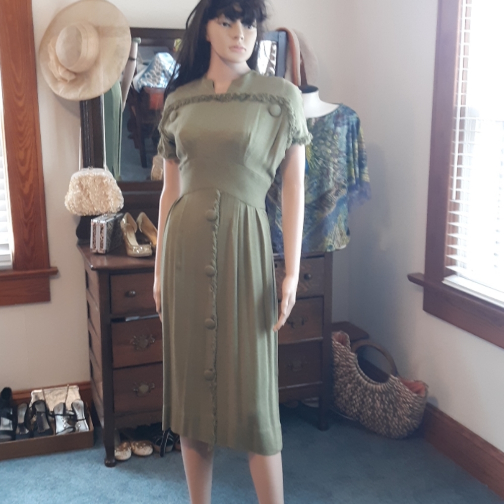 1950's VINTAGE. CLASSIC DRESS.